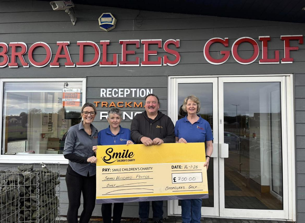 £700 Donation From Broadlees Golf